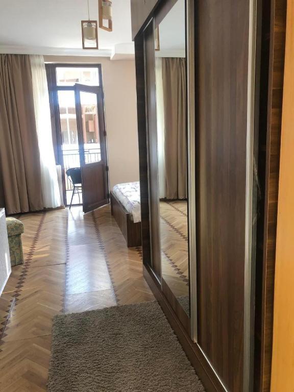 Hotel Guga コブレチ エクステリア 写真