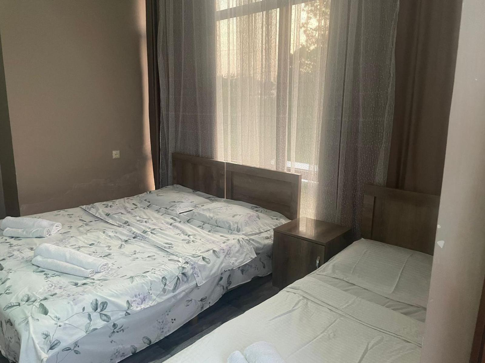 Hotel Guga コブレチ エクステリア 写真